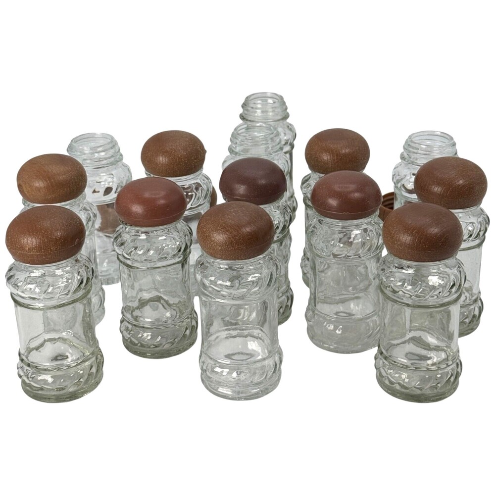 Glass Spice Jars Apothecary Bottles Faux Wood Grain Lid Set of 10 +4 Extra READ